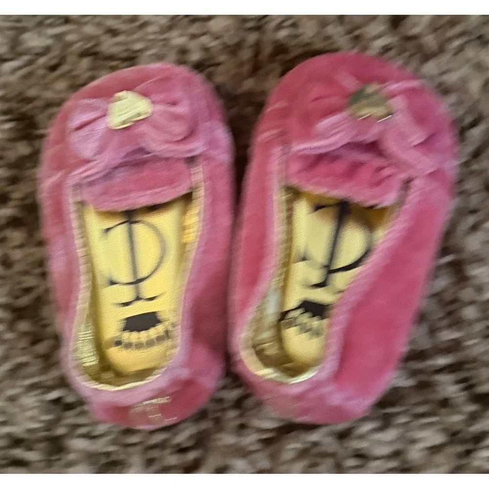 Juicy Couture - Pink Velvet Slip Loafers Baby Shoes Infant Size 2